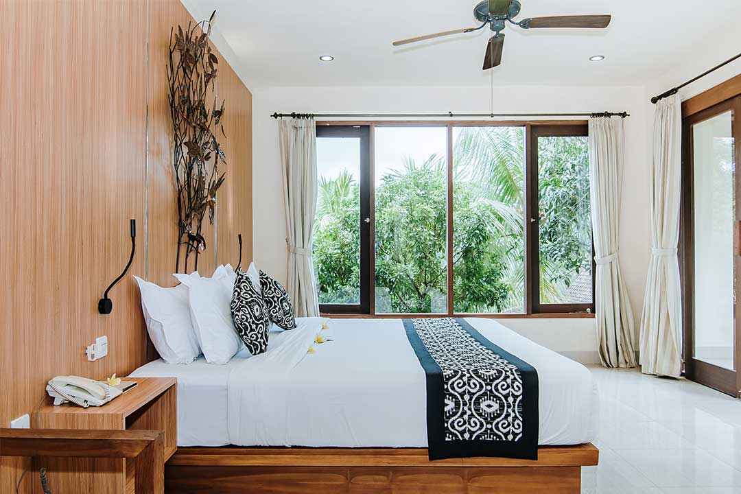 Valley Suite with Balcony